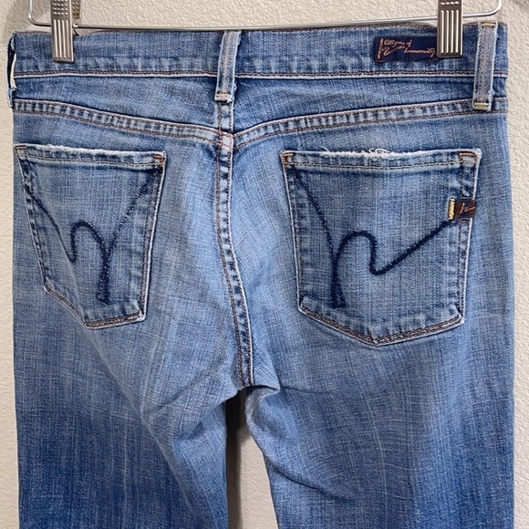 Citizen of Humanity Kelly Low Waist Bootcut Jeans - Picture 4 of 16